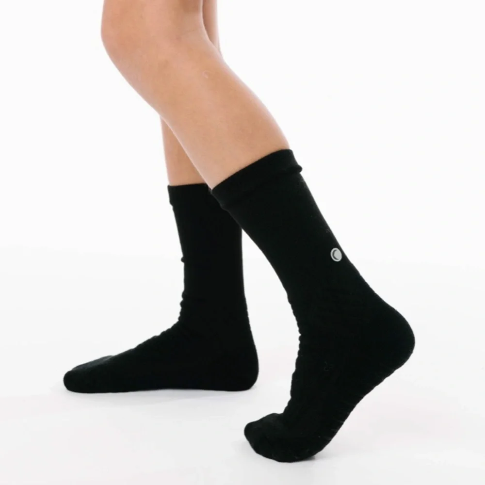 🩶5/$30 ZYIA Active Boy's White Performance Crew Length Socks NEW